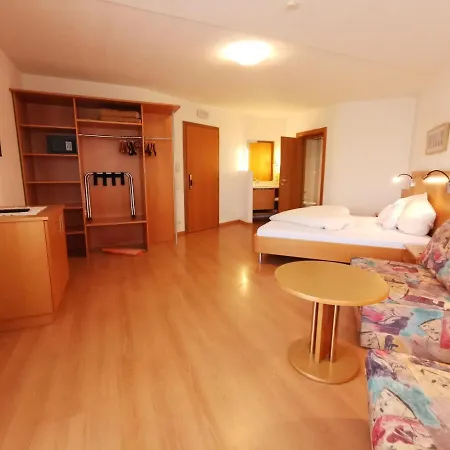 Otel Akelei Brunico
