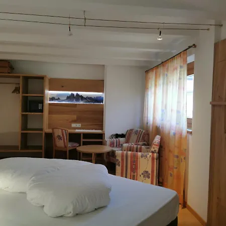 Akelei Otel Brunico