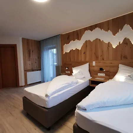 Otel Akelei Brunico
